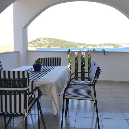 Holiday Apartments Lucic - Feels Like Home, Away From Home Razanj Exterior photo