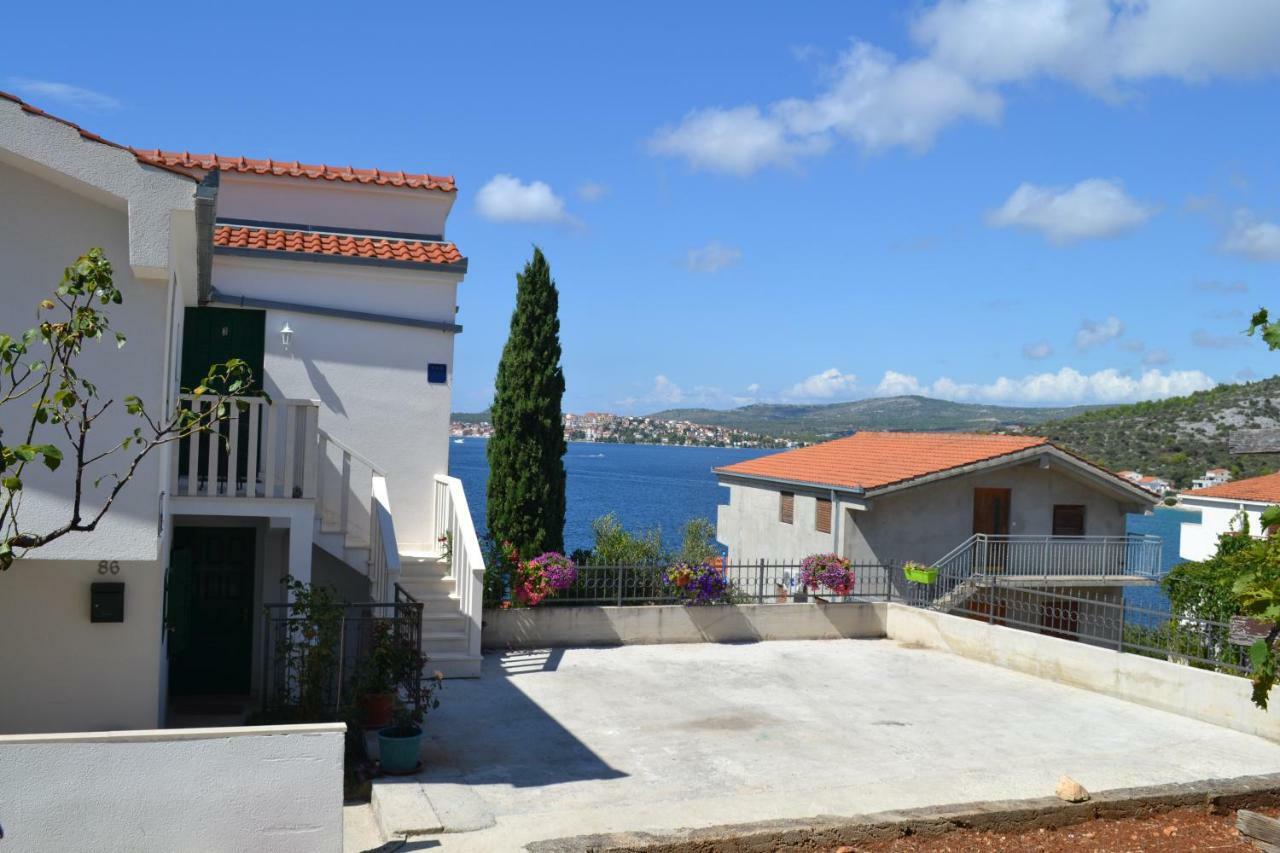 Holiday Apartments Lucic - Feels Like Home, Away From Home Razanj Exterior photo